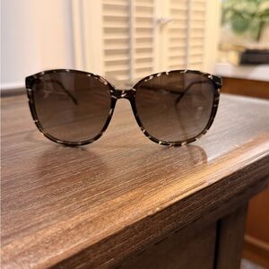 Versace VE4220 Sunglasses – Grey Tortoise Frame / Brown Gradient Lenses w/ Case